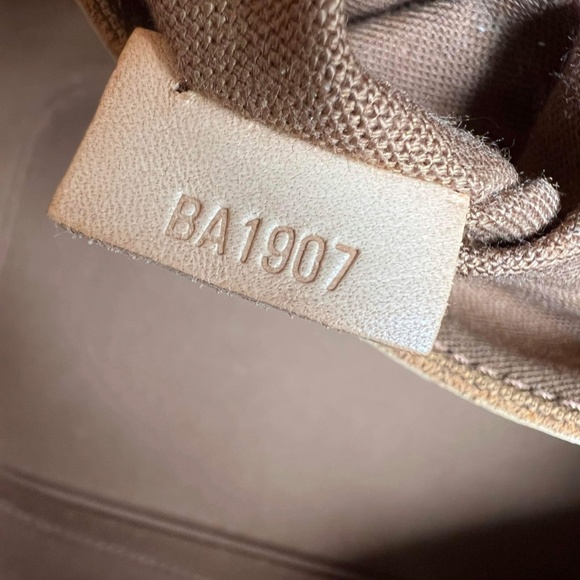 Louis Vuitton alma - Picture 4 of 4